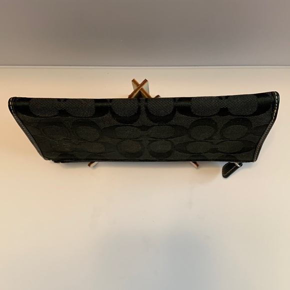 Vintage Coach Hamptons Black Signature Stripe Envelope Wallet - Picture 6 of 17